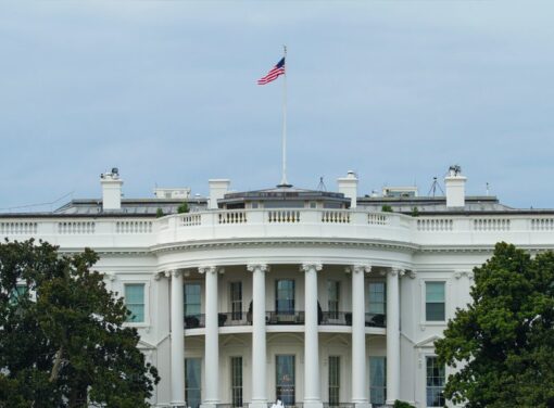 View of the White House from the front lawn