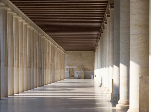 Column building, empty